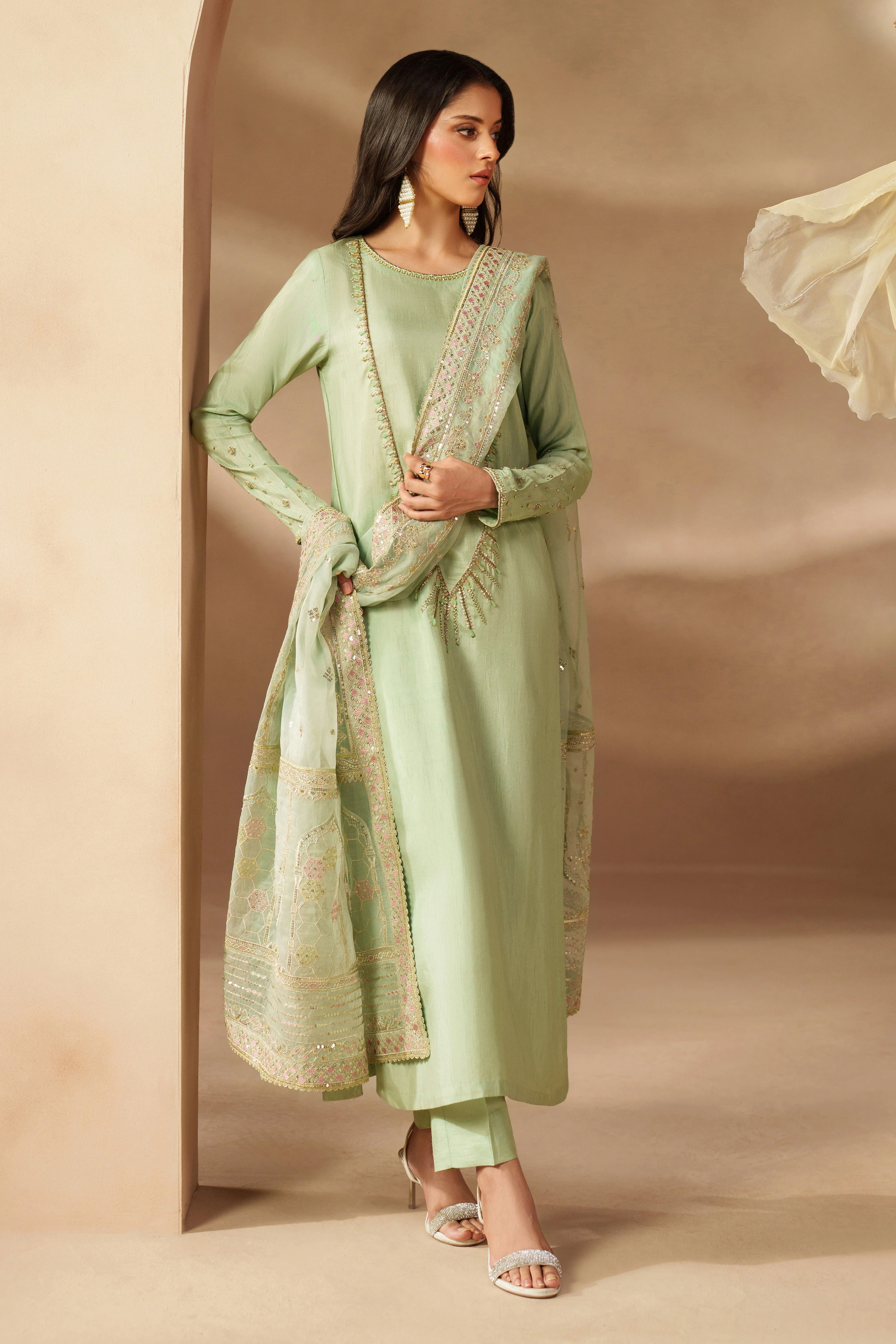 Asmira - Image 3