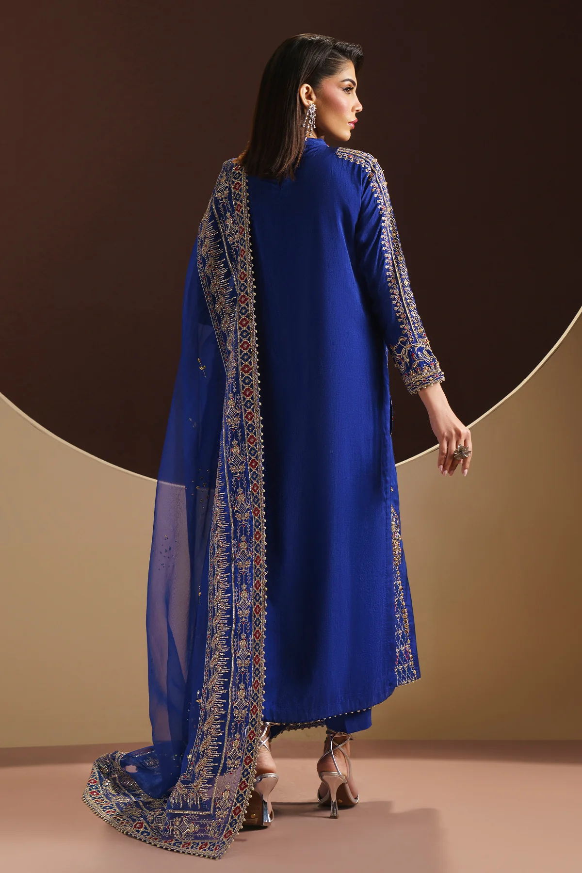 MANVI - Image 3