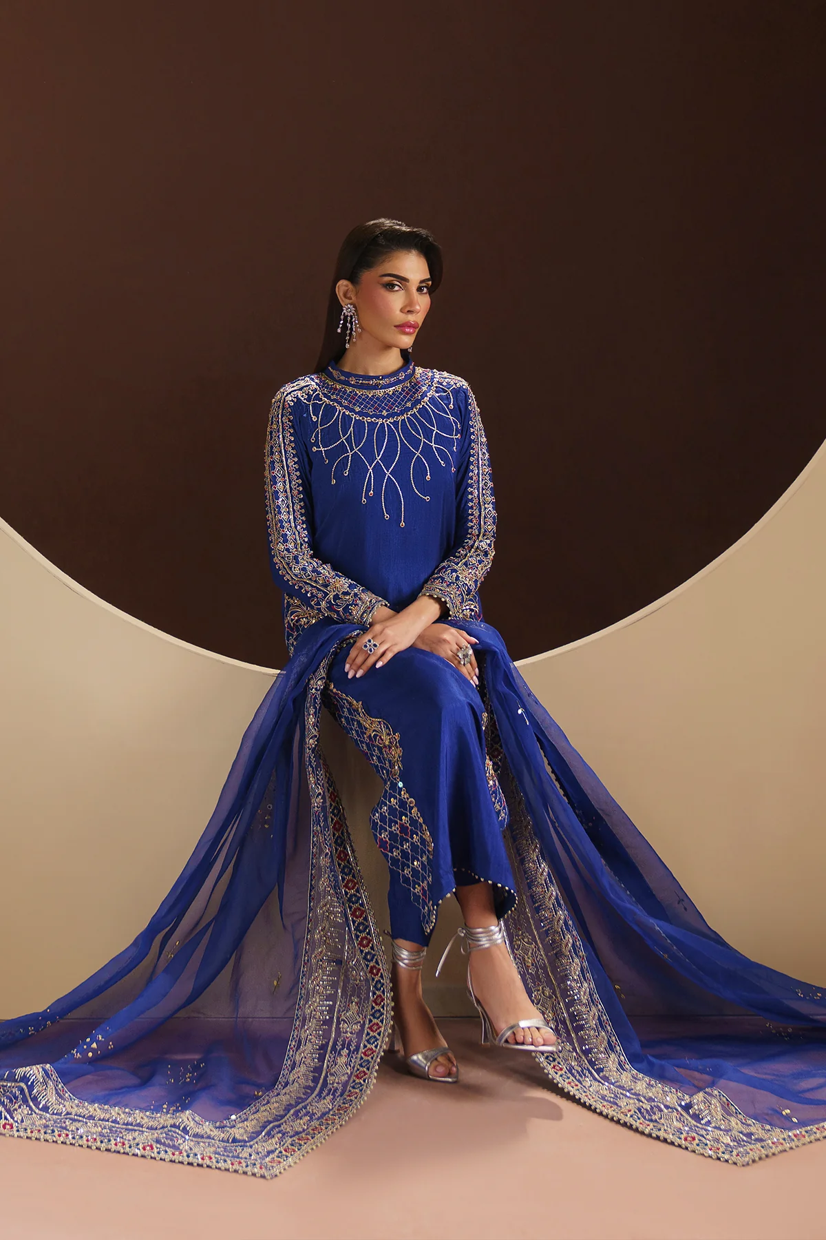MANVI - Image 4